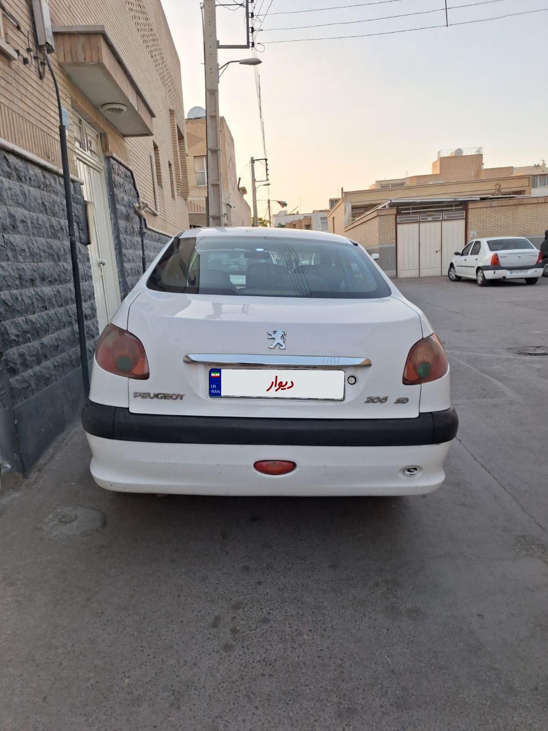 خودرو پژو، ۲۰۶ صندوق دار آگهی ann_19805496