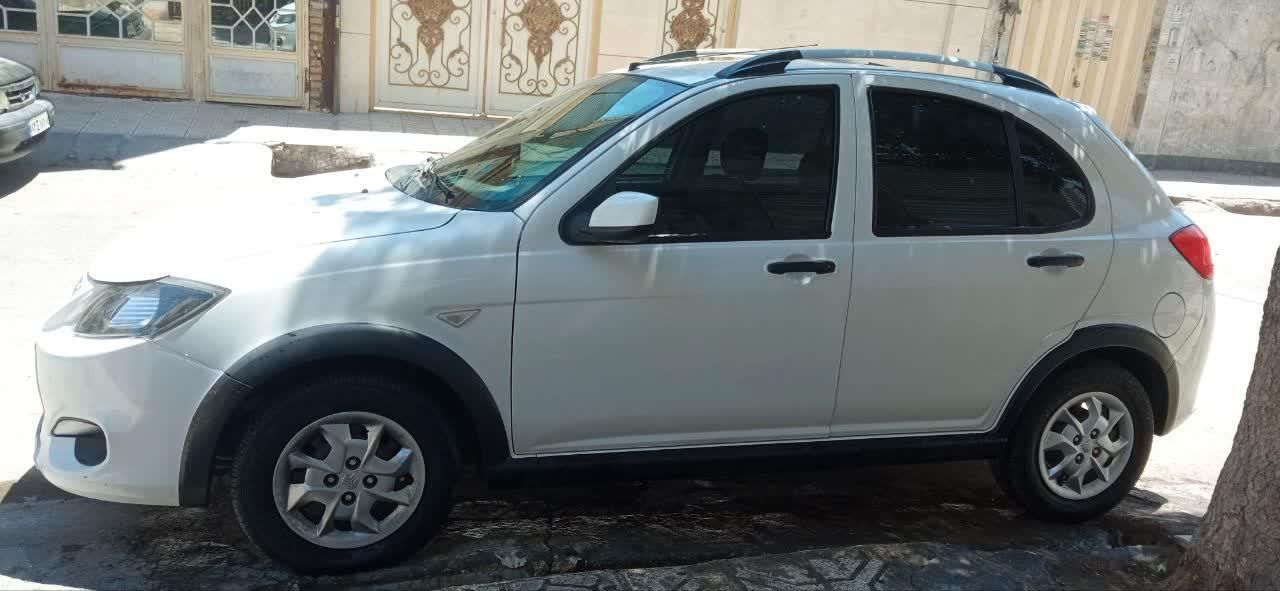 خودرو کوییک، معمولی آگهی ann_19805497
