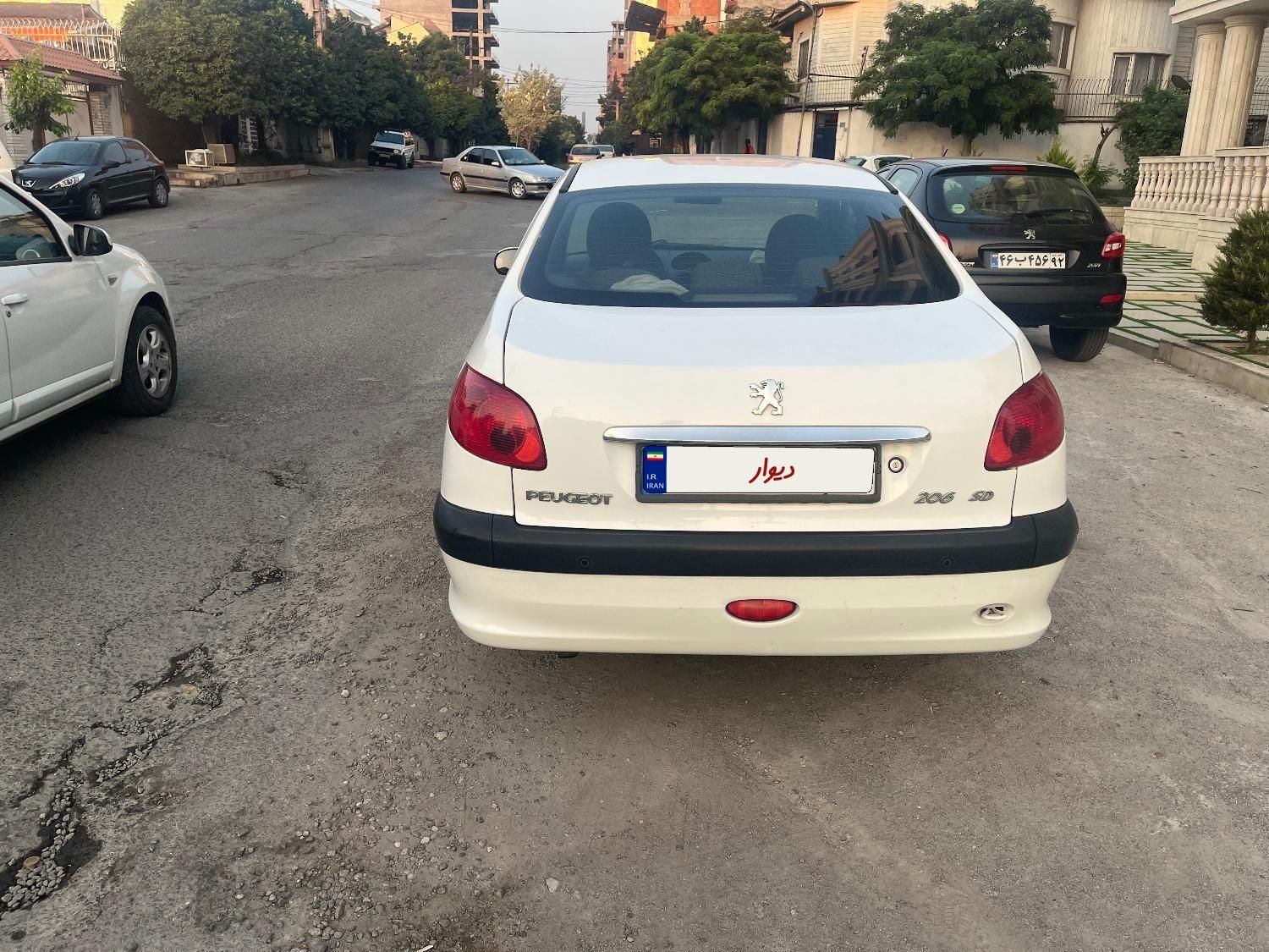 پژو ۲۰۶ صندوق دار v8 - 1395