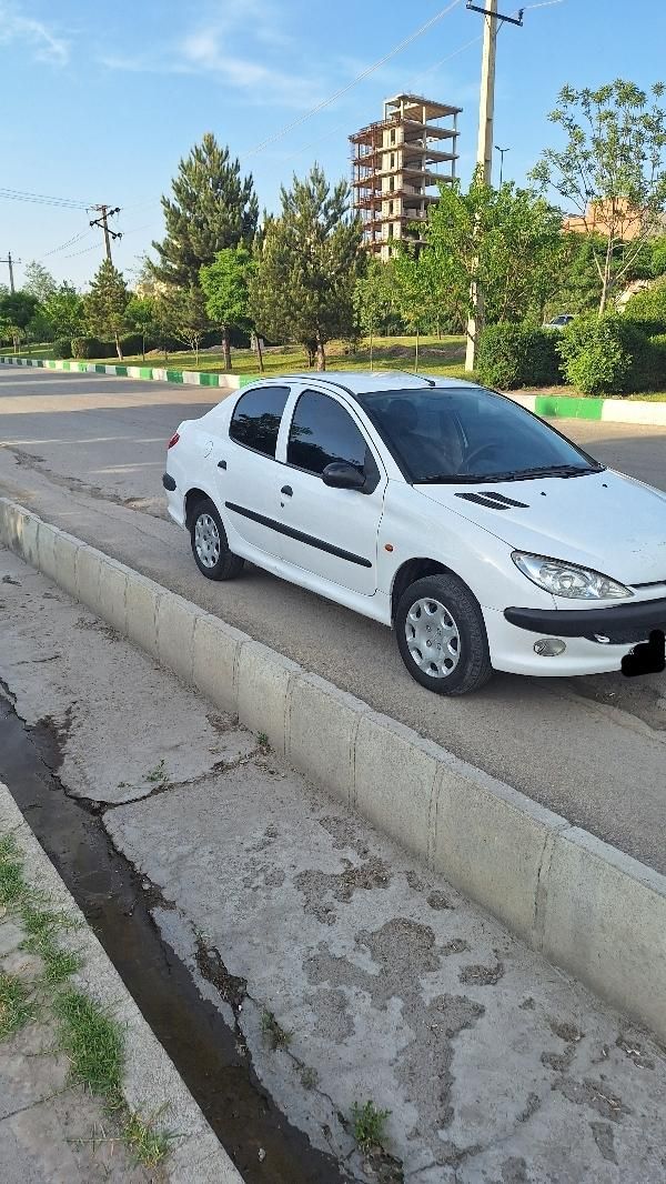 پژو ۲۰۶ صندوق دار v20 - 1390