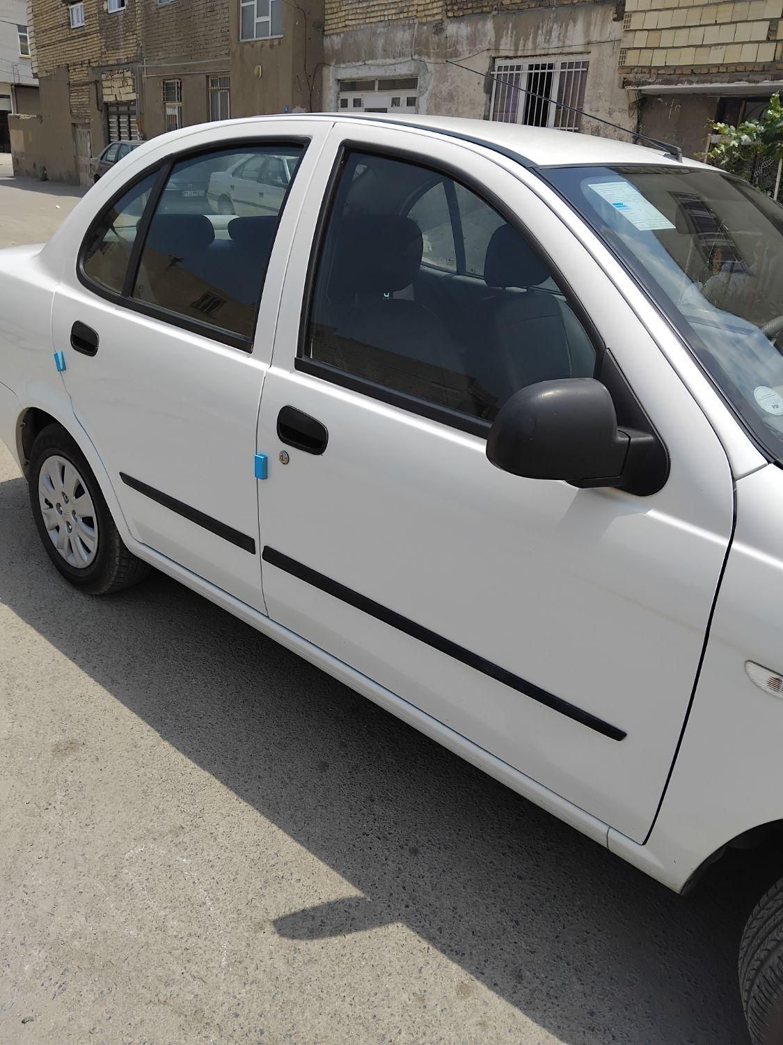تیبا صندوق دار SX - 1400