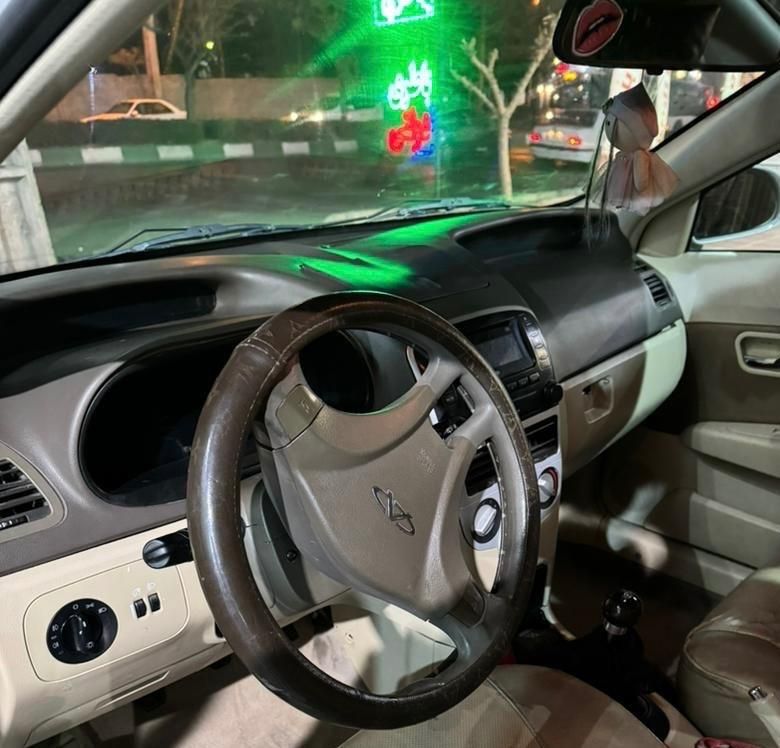 ام وی ام 315 هاچ بک ساده دنده ای - 1391