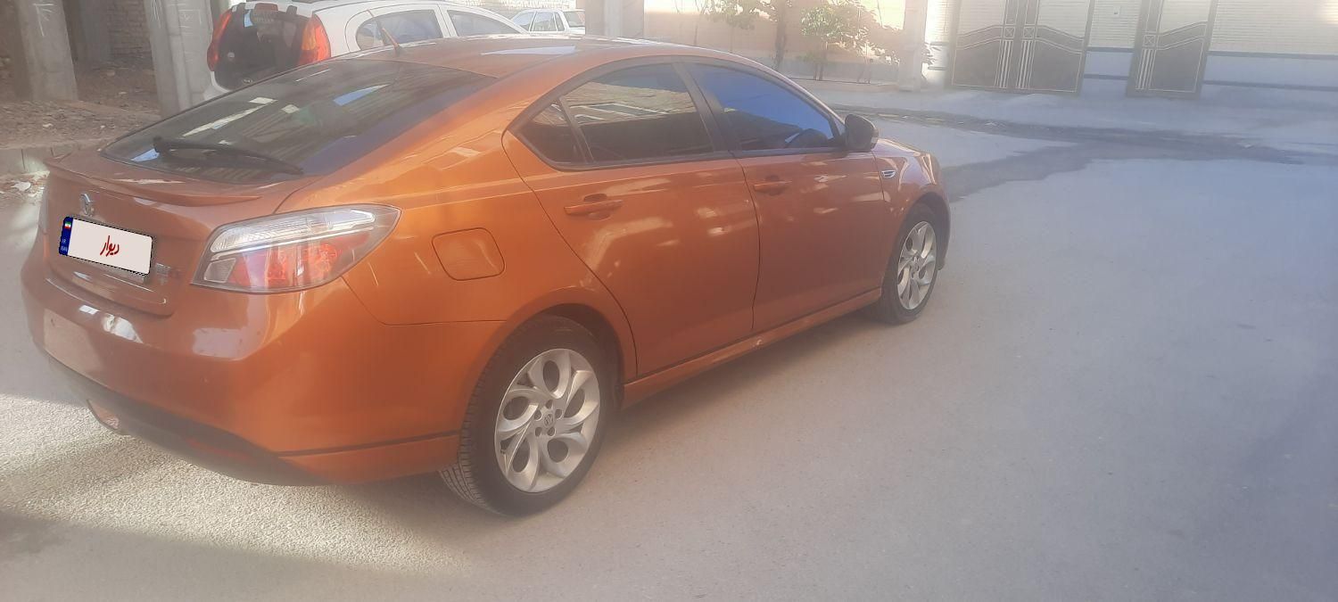 ام جی 6 لیفت بک GT فیس قدیم - 2015