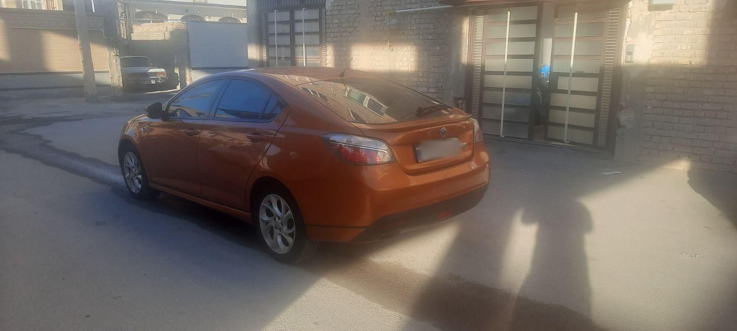 ام جی 6 لیفت بک GT فیس قدیم - 2015