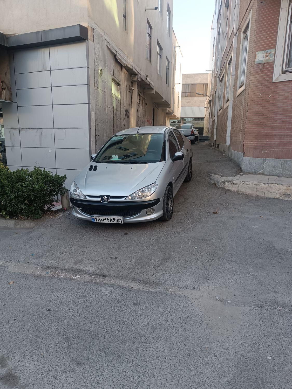 پژو ۲۰۶ صندوق دار v8 - 1386