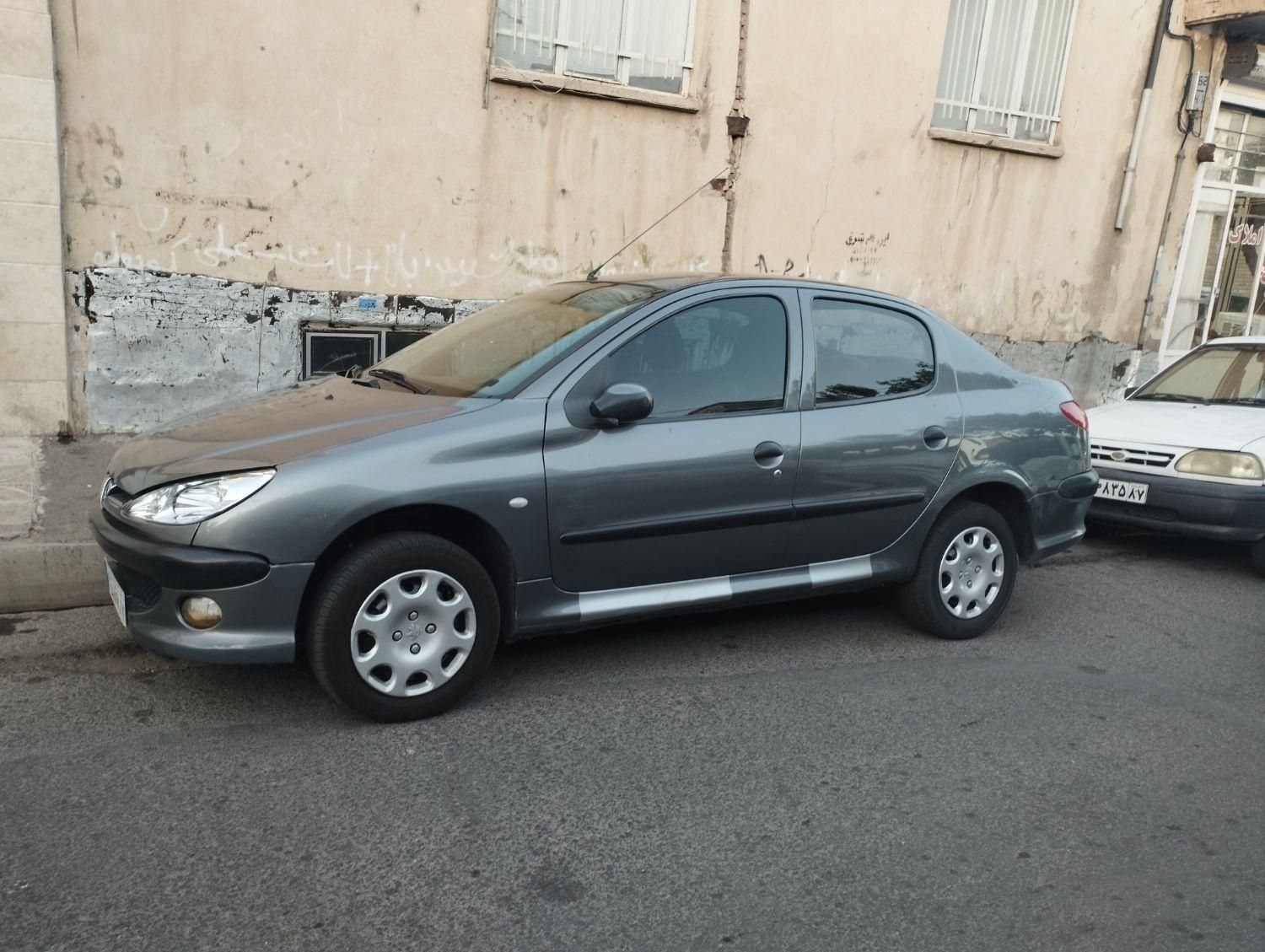 پژو ۲۰۶ صندوق دار v8 - 1386