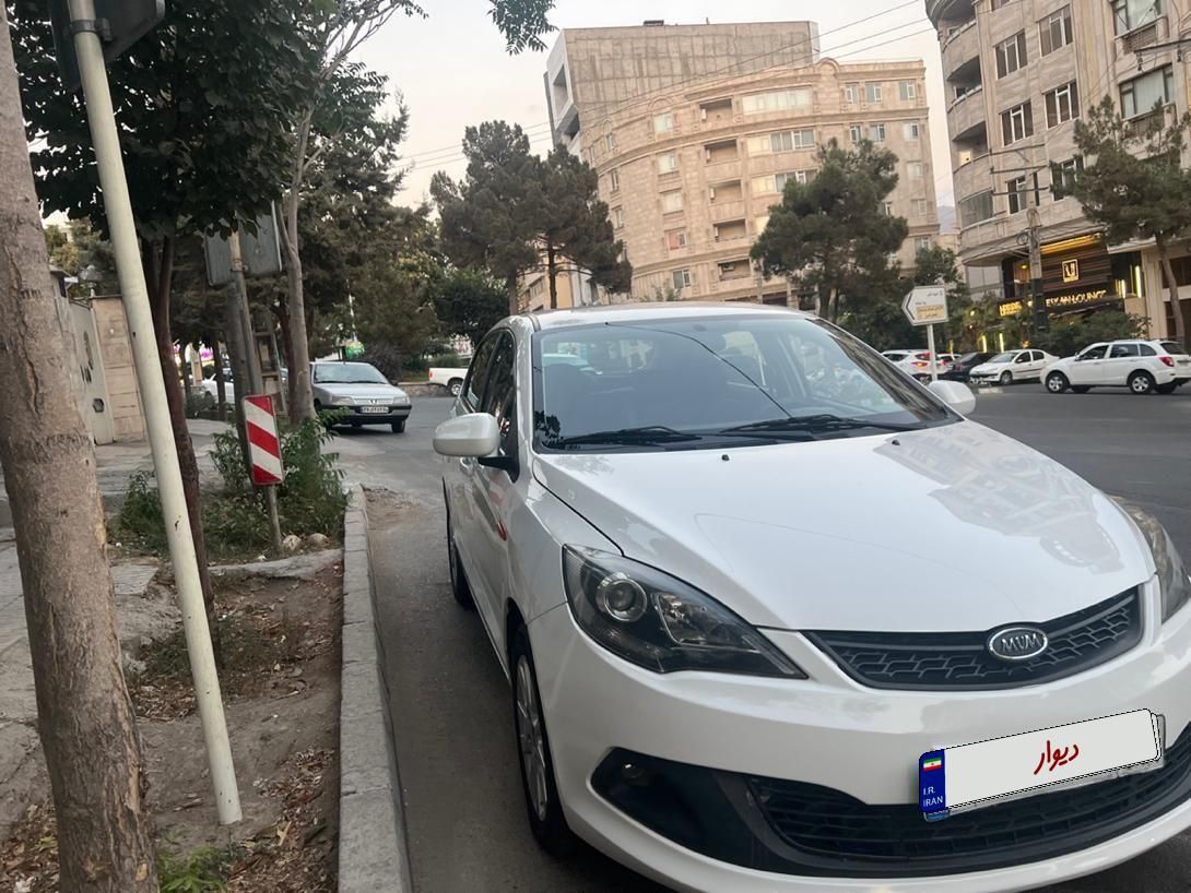 ام وی ام 315 هاچ بک ساده دنده ای - 1396