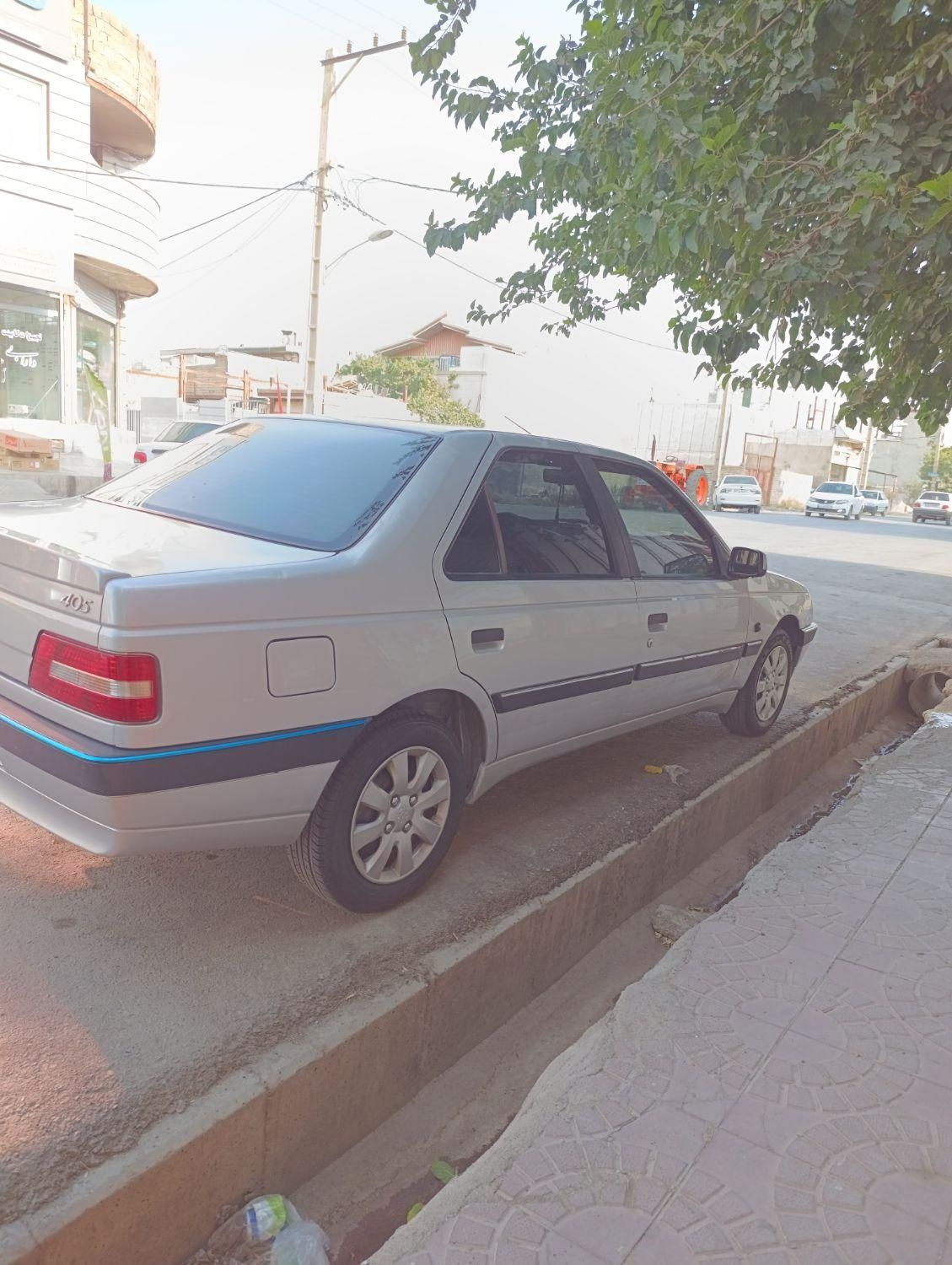 پژو 405 SLX بنزینی TU5 - 1400