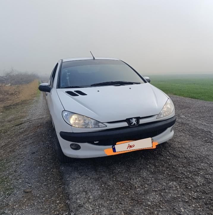 پژو ۲۰۶ صندوق دار v8 - 1395
