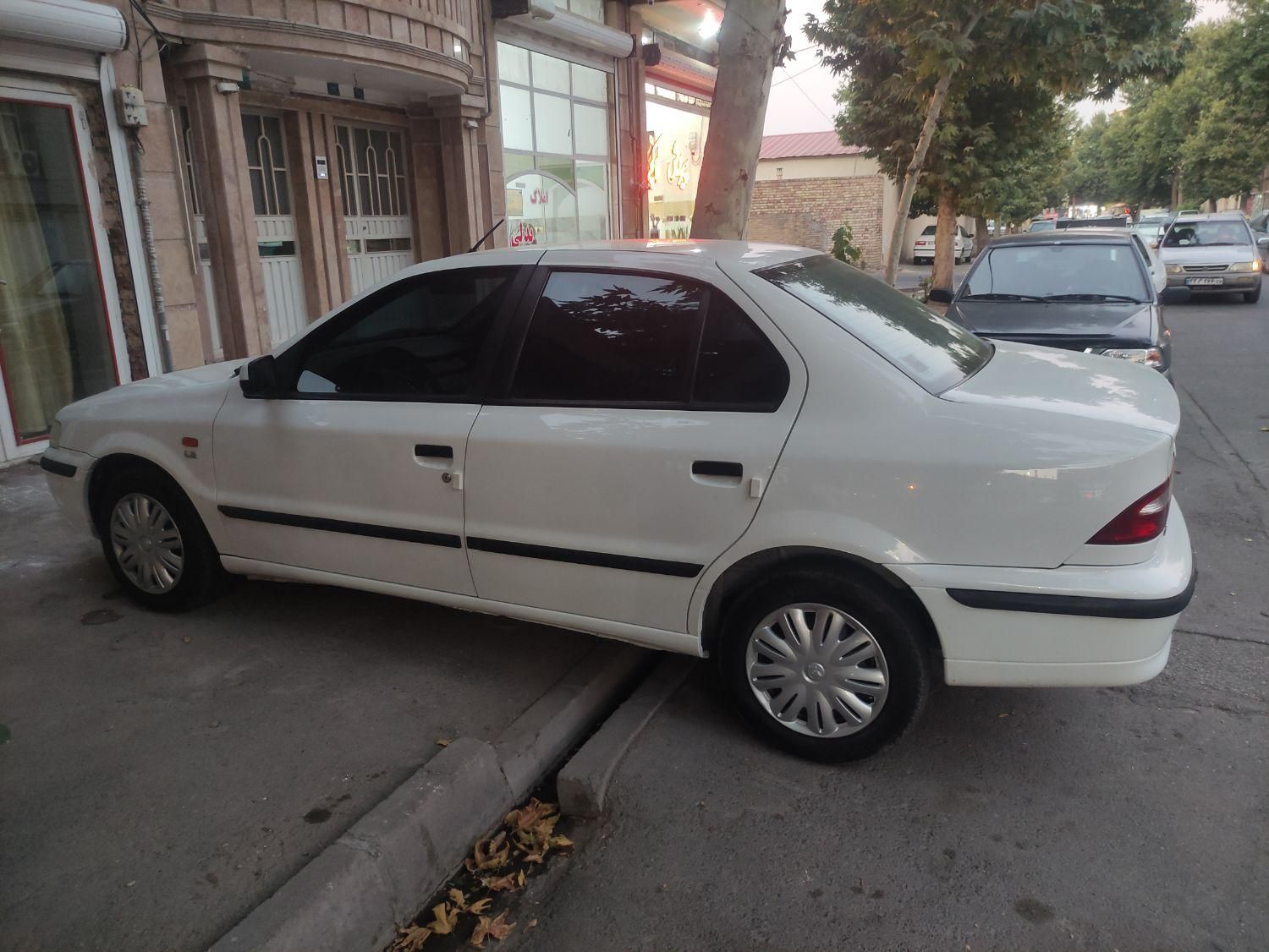 سمند LX XU7 - 1393