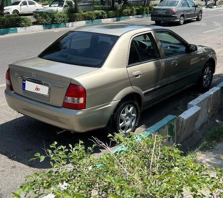 مزدا 323 دنده ای - 1382