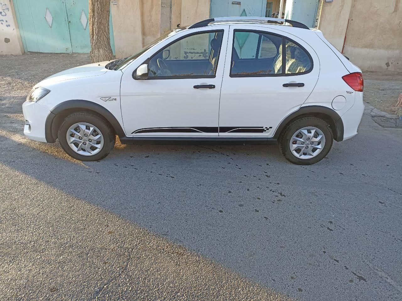 کوییک R دنده‌ای - 1402
