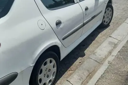 پژو ۲۰۶ صندوق دار v8 - 1394