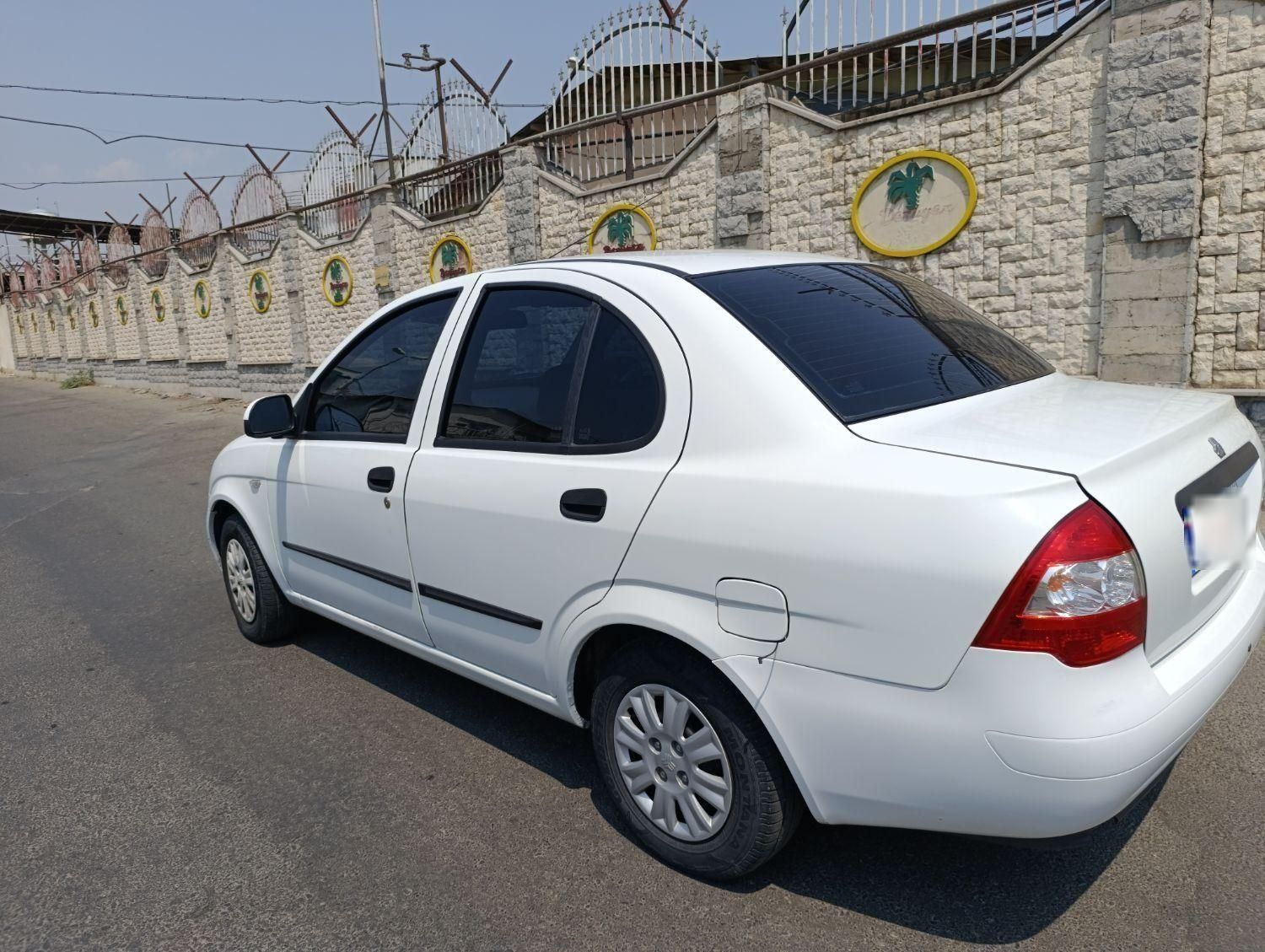 تیبا صندوق دار SX - 1399