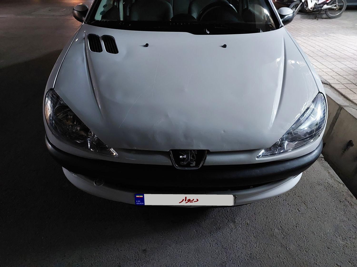 پژو ۲۰۶ صندوق دار v8 - 1395
