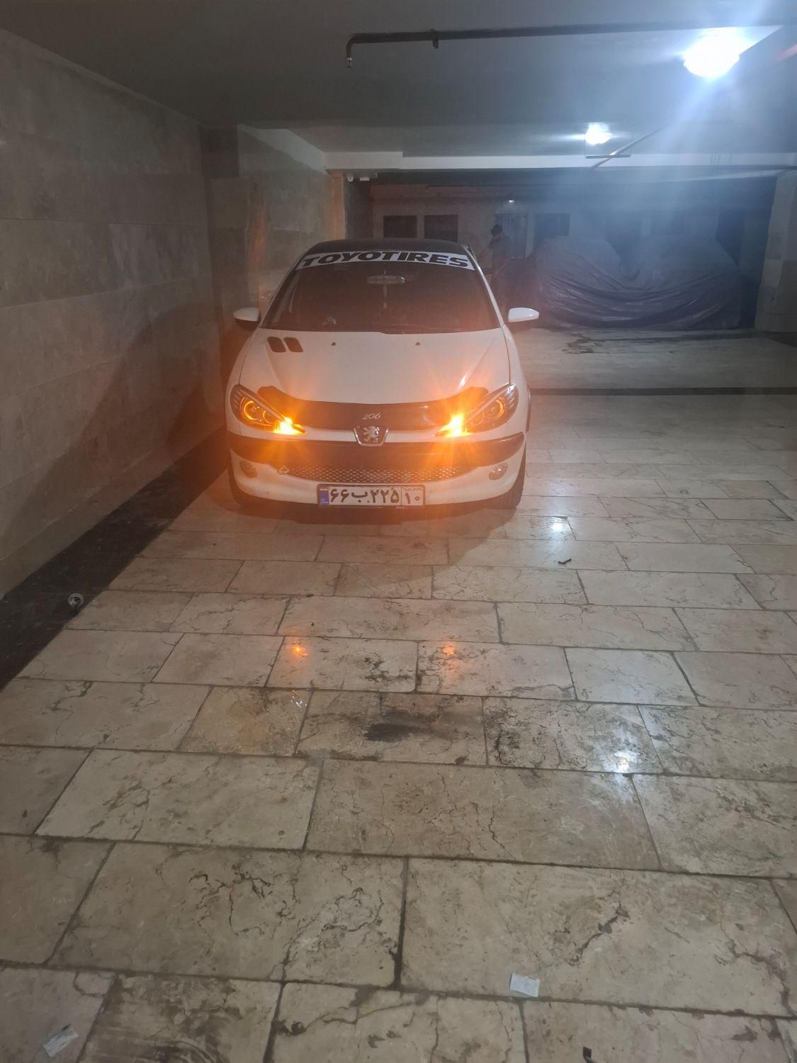 پژو ۲۰۶ صندوق دار v20 - 1388