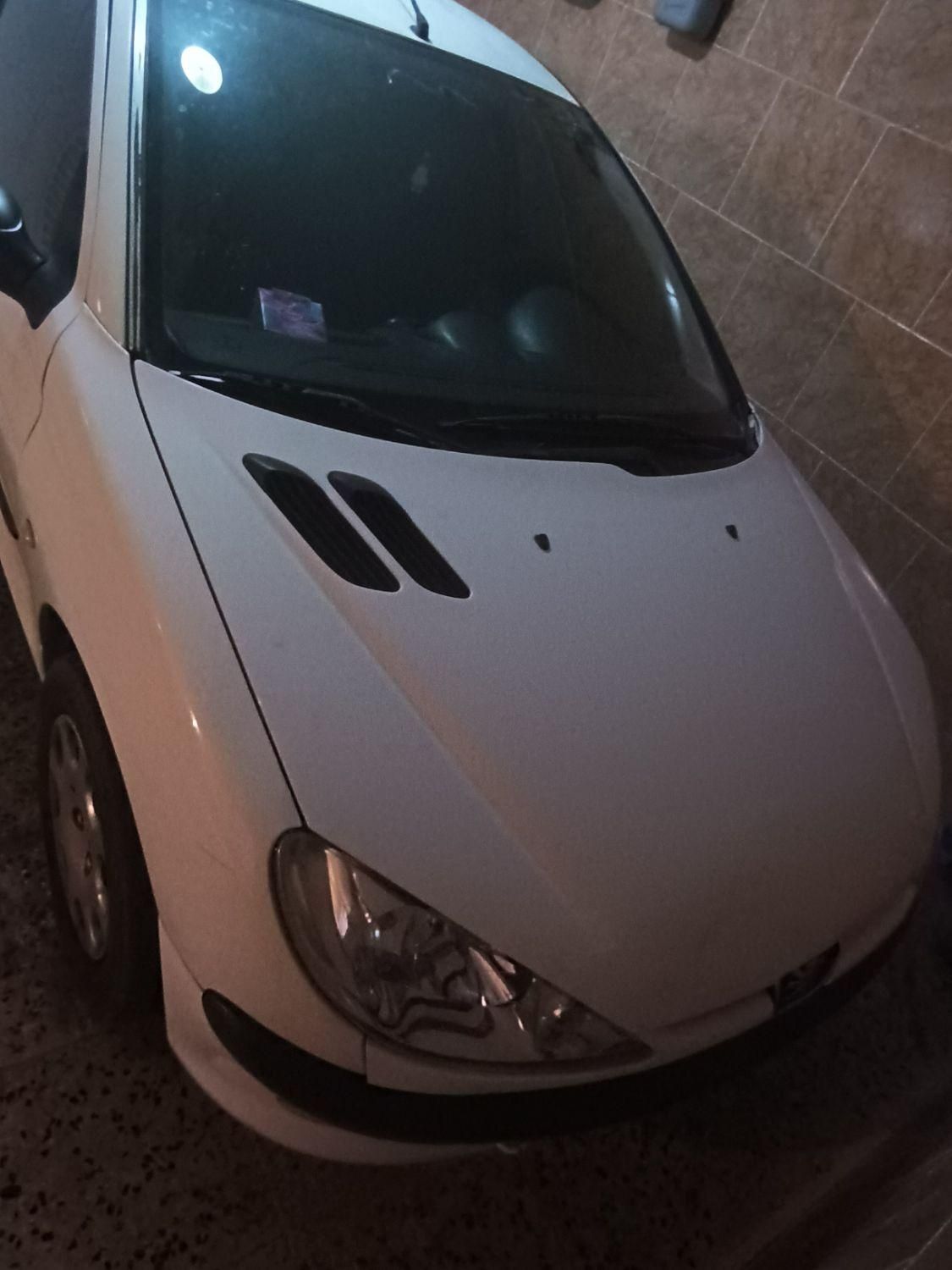 پژو ۲۰۶ صندوق دار v20 - 1388