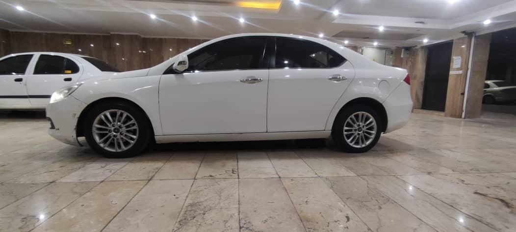 جک J5 اتوماتیک - 1394