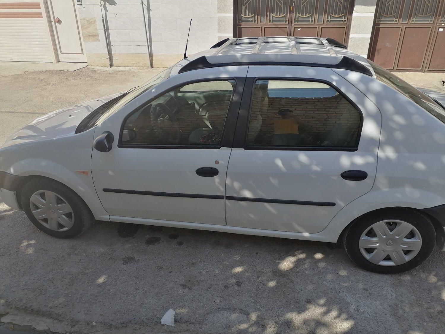 رنو تندر 90 E1 - 1387