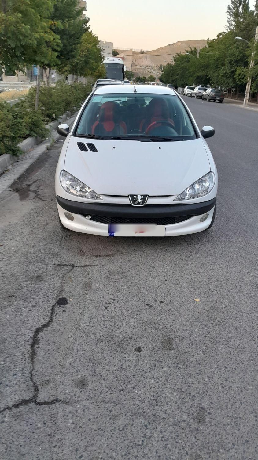خودرو پژو، ۲۰۶ صندوق دار آگهی ann_19810012