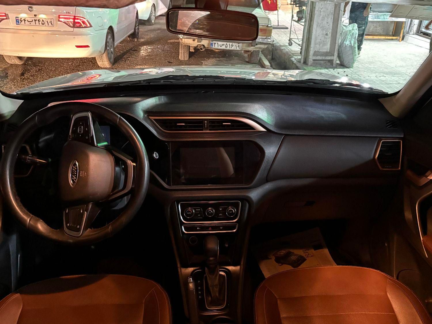 ام وی ام X33 S اتوماتیک اسپرت فیس جدید - 1401