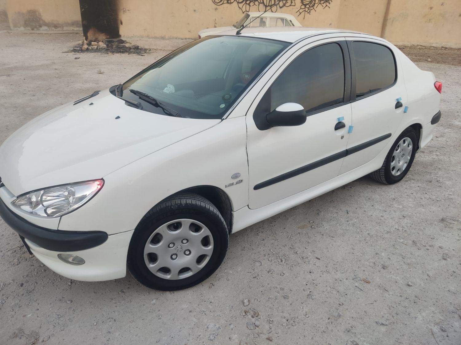 پژو ۲۰۶ صندوق دار v8 - 1389