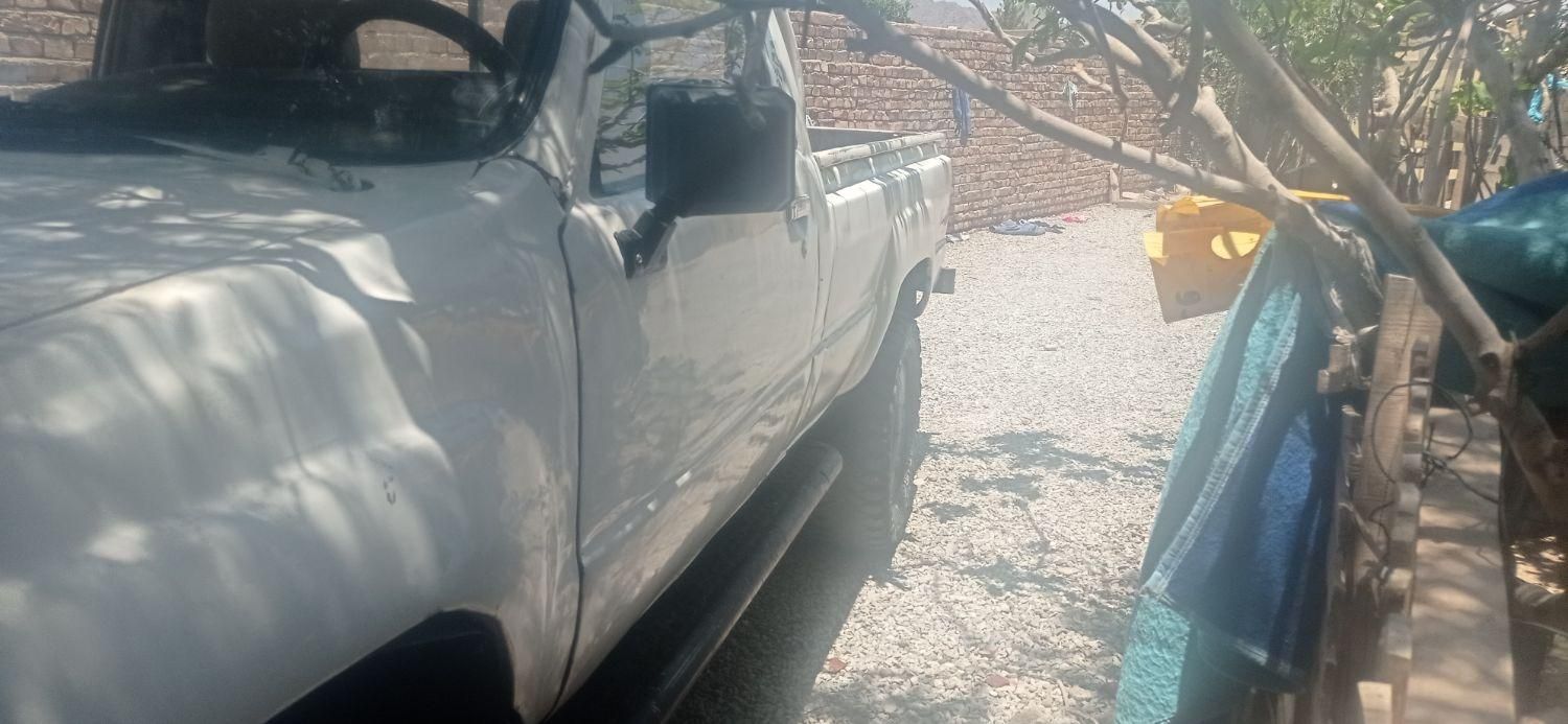 تویوتا کمری XLE - 1402