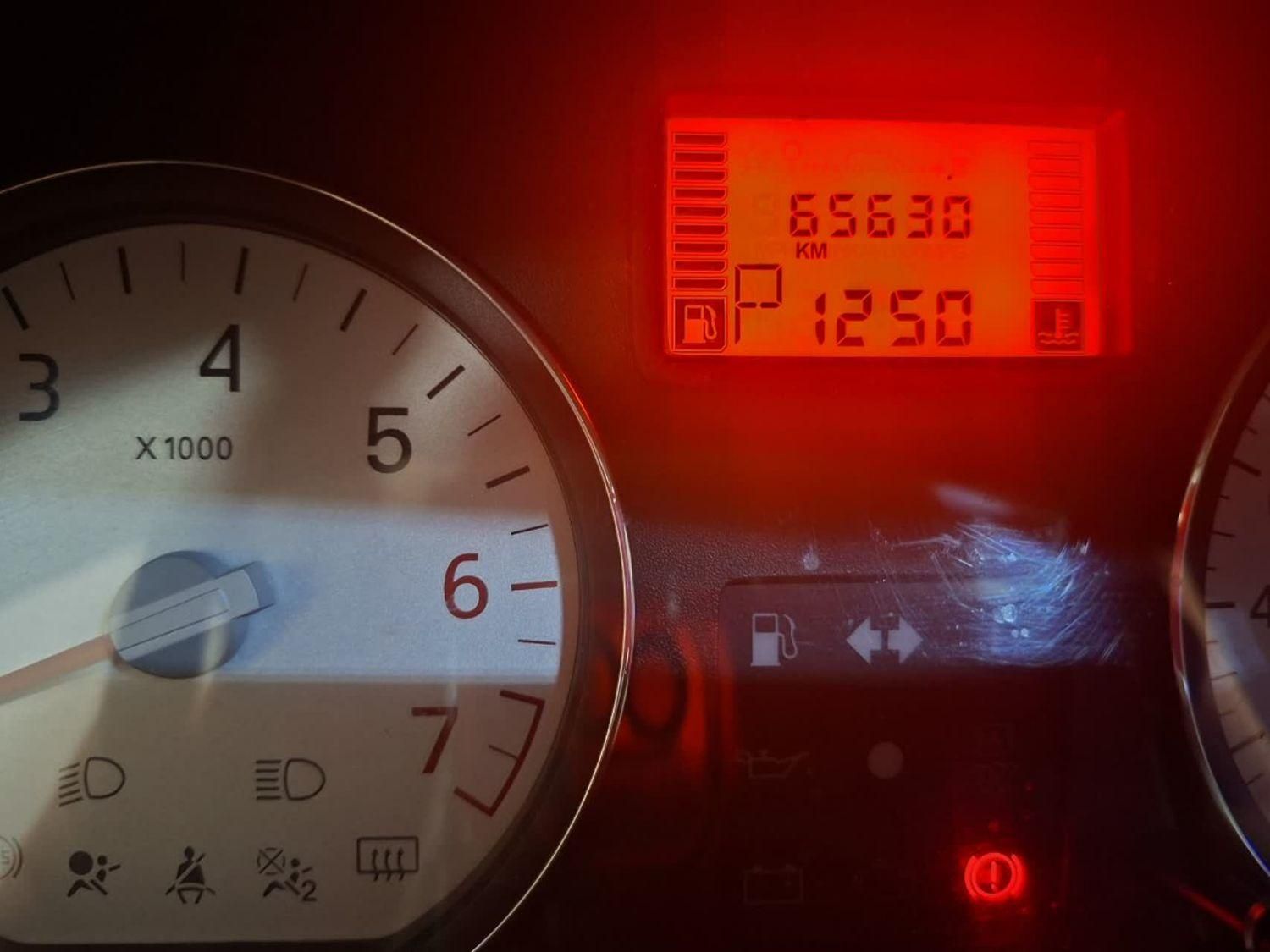 رنو تندر 90 پلاس اتوماتیک - 1396