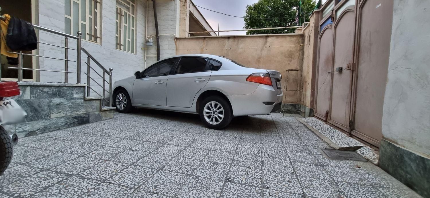 برلیانس H330 دنده‌ای 1500 - 1395