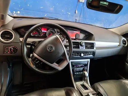 ام جی 6 لیفت بک GT فیس قدیم - 2012
