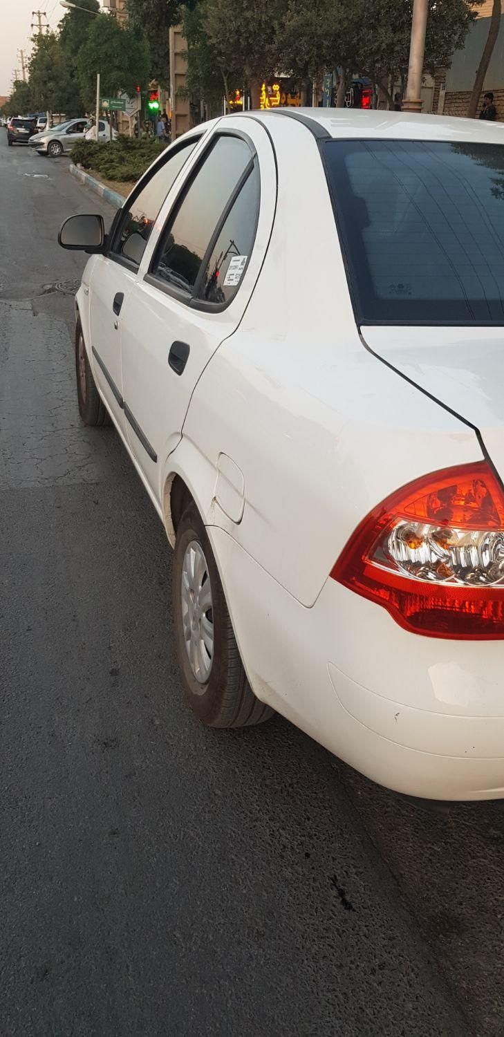 تیبا صندوق دار SX - 1400