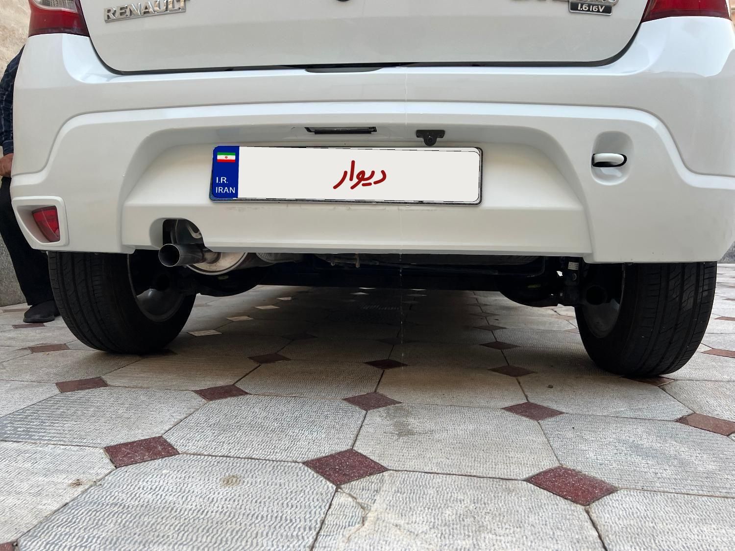 رنو ساندرو دنده ای - 1396