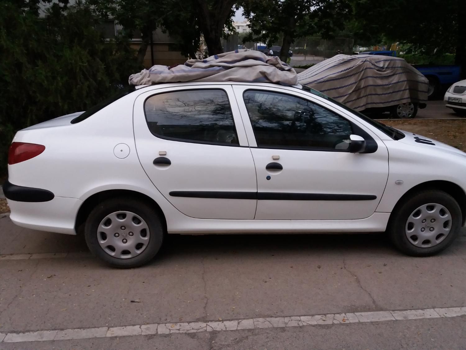 پژو ۲۰۶ صندوق دار v8 - 1400
