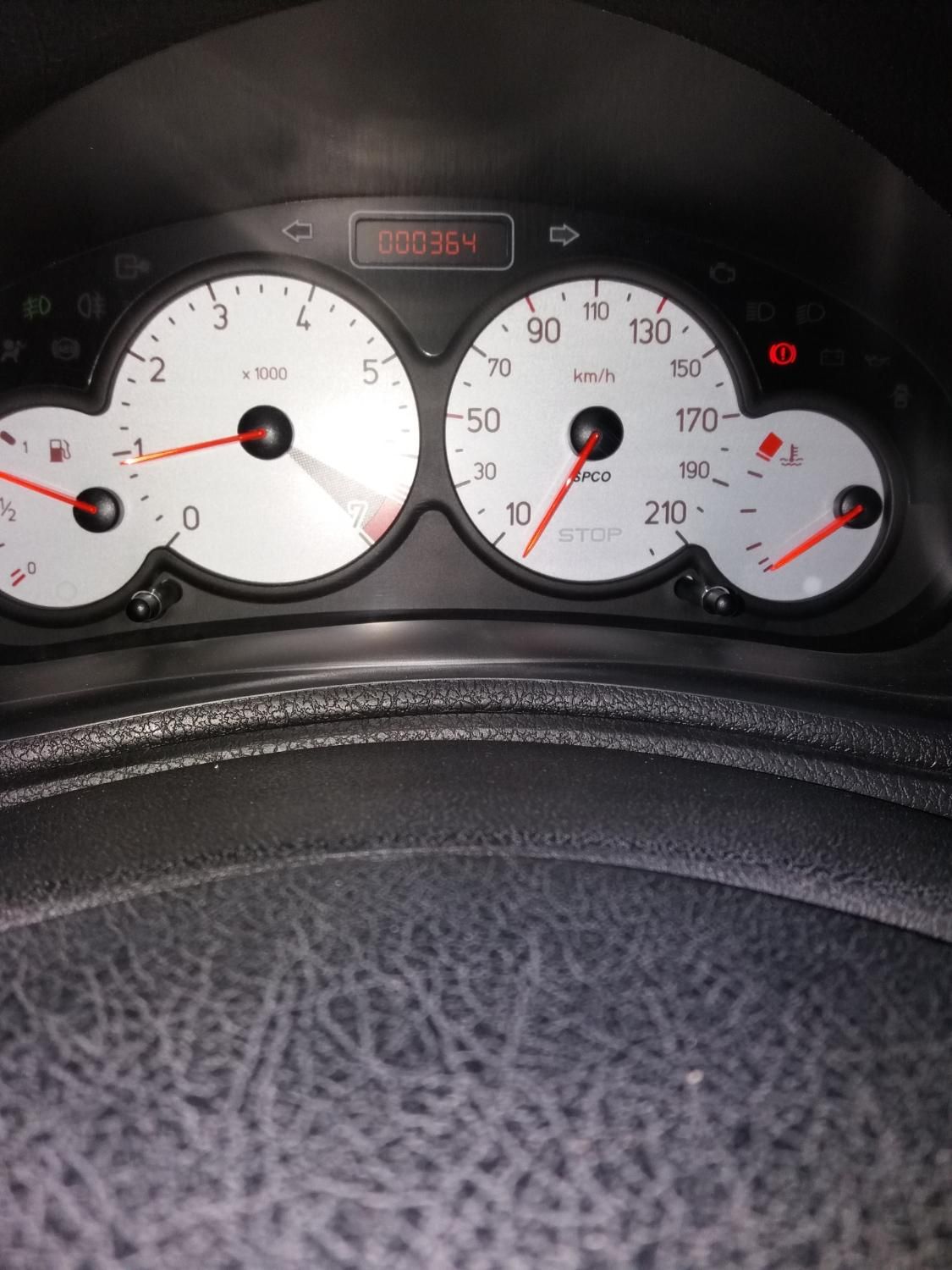 پژو ۲۰۶ صندوق دار v8 - 1400