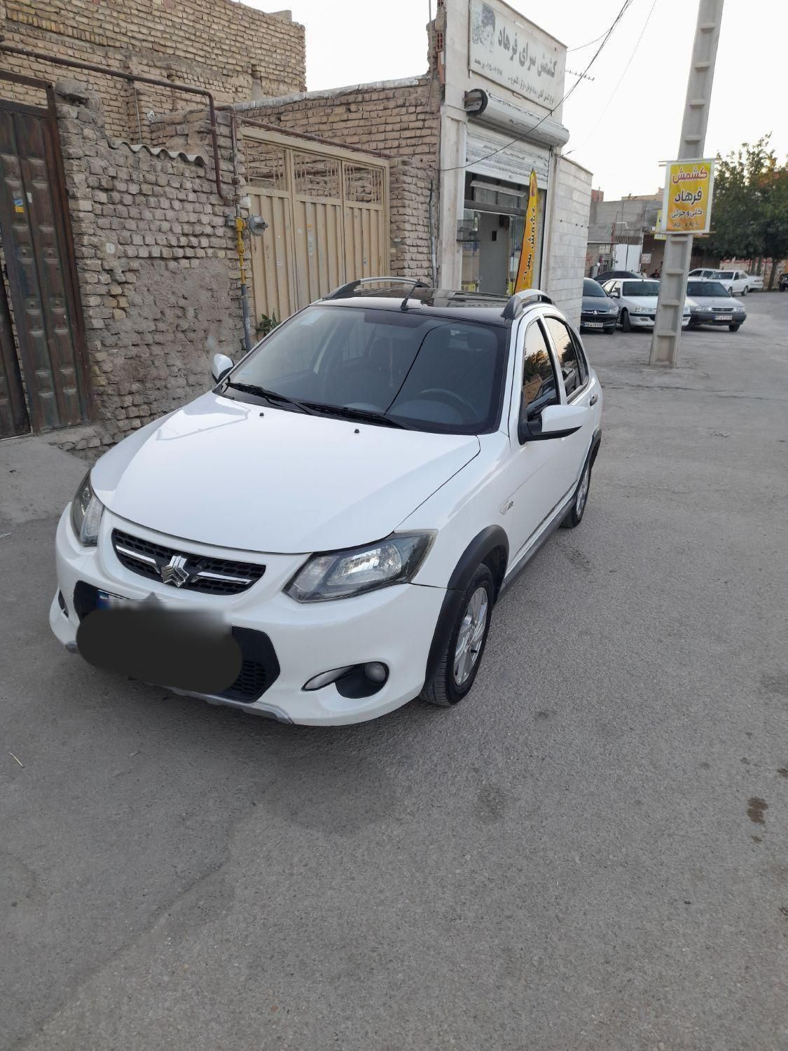 خودرو کوییک، R آگهی ann_19811950