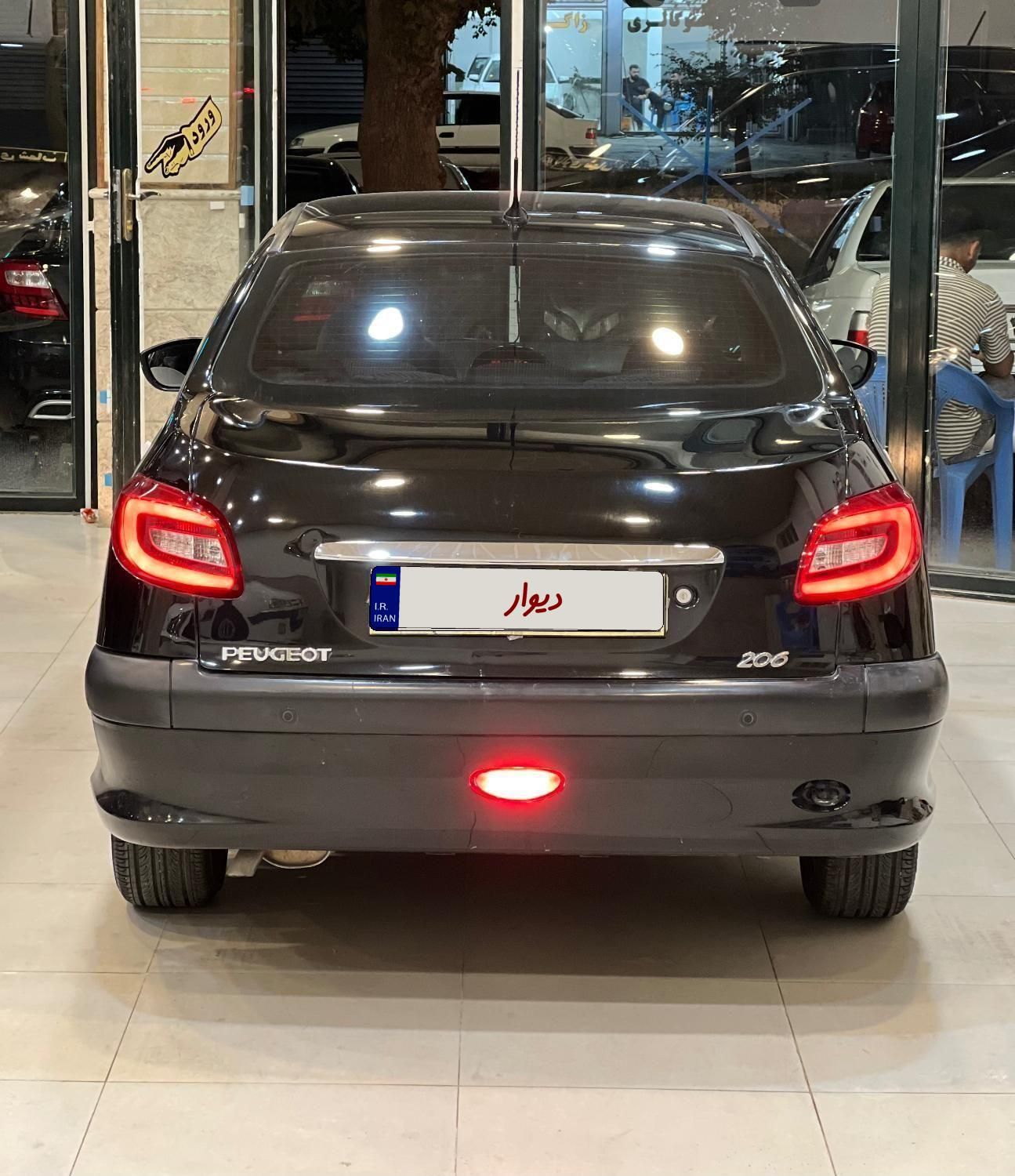 پژو ۲۰۶ صندوق دار v8 - 1395