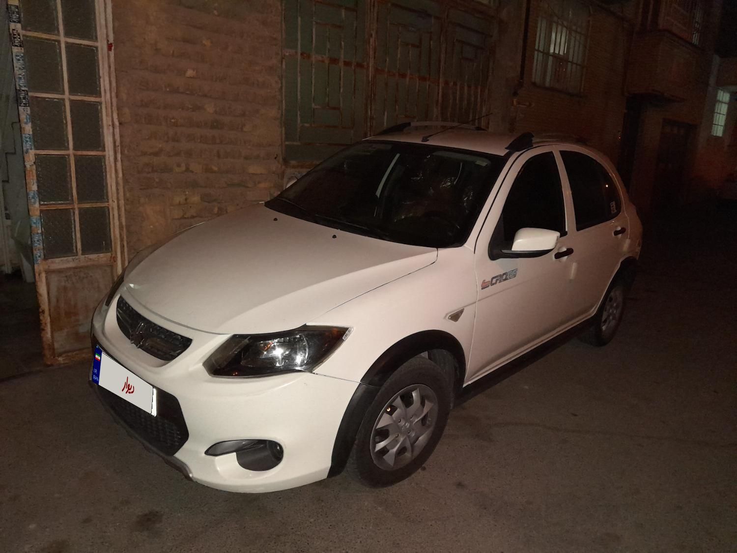 خودرو کوییک، معمولی آگهی ann_19812283