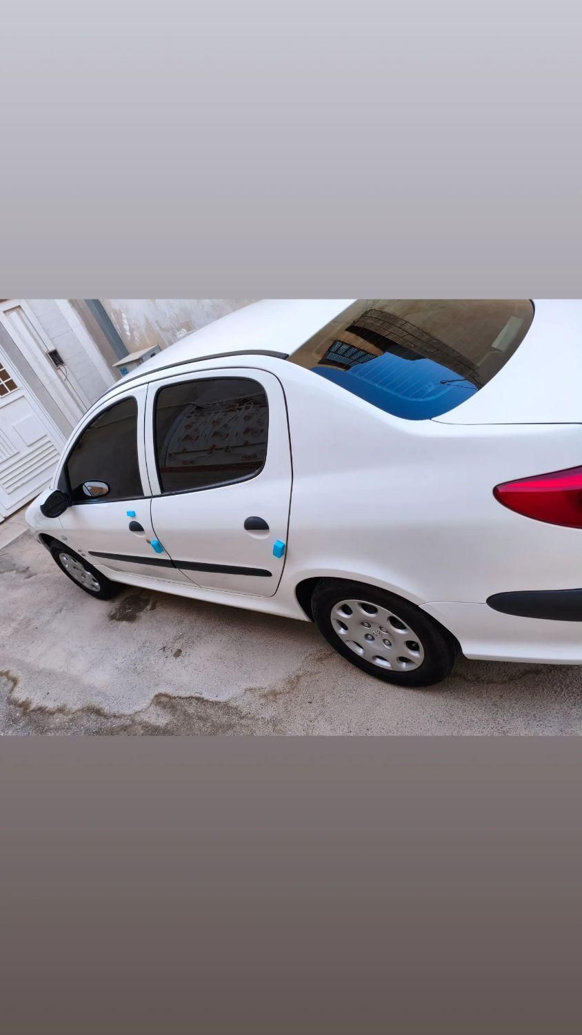 پژو ۲۰۶ صندوق دار v8 - 1399