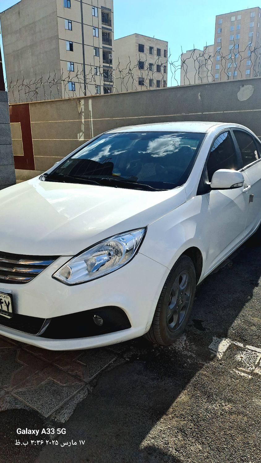 جک J4 اتوماتیک ساده - 1402
