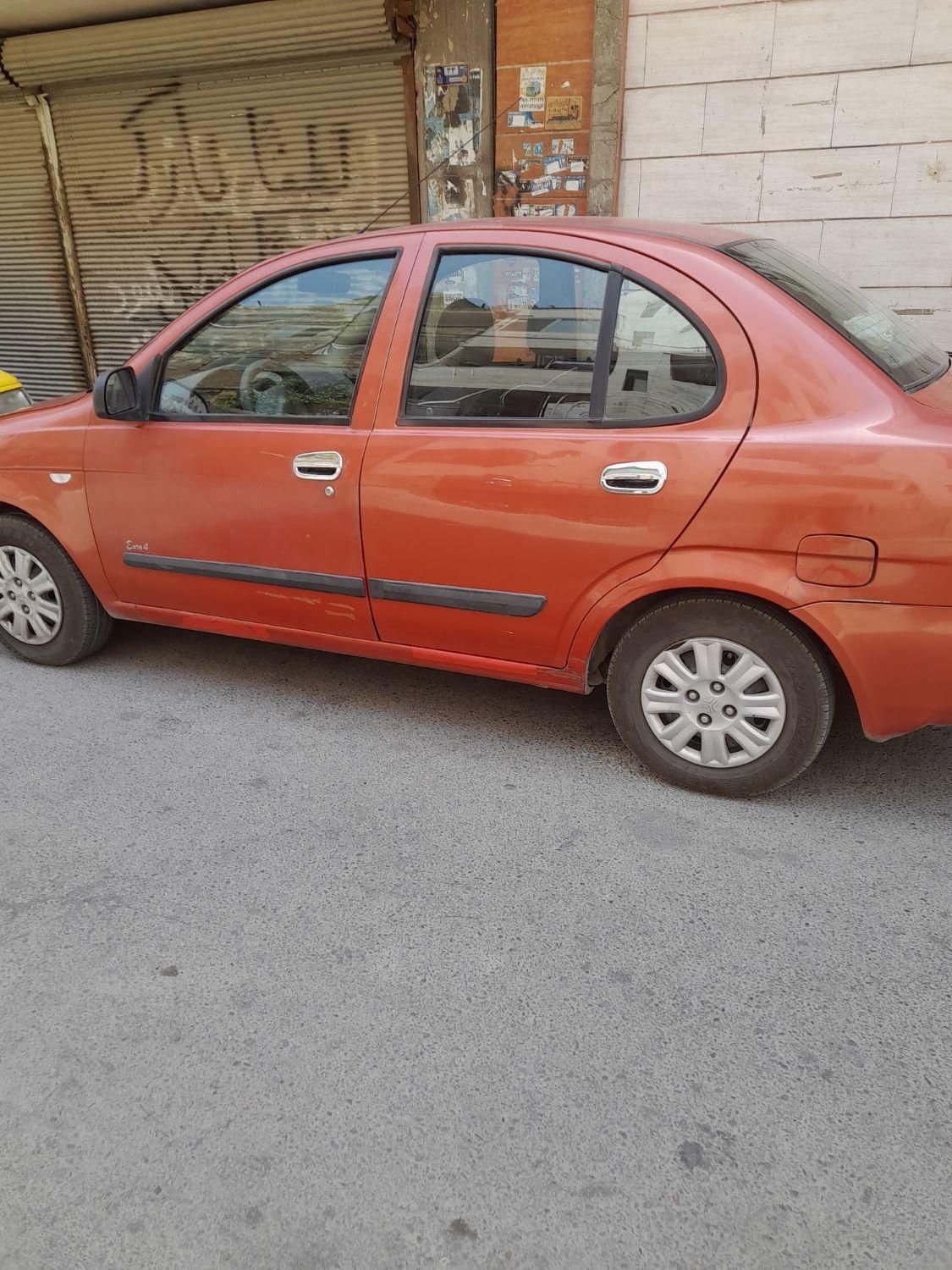 تیبا صندوق دار SX - 1392