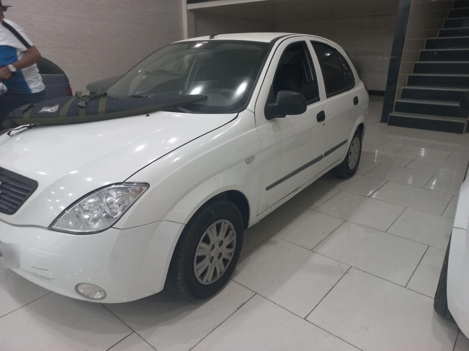 تیبا صندوق دار SX - 1399
