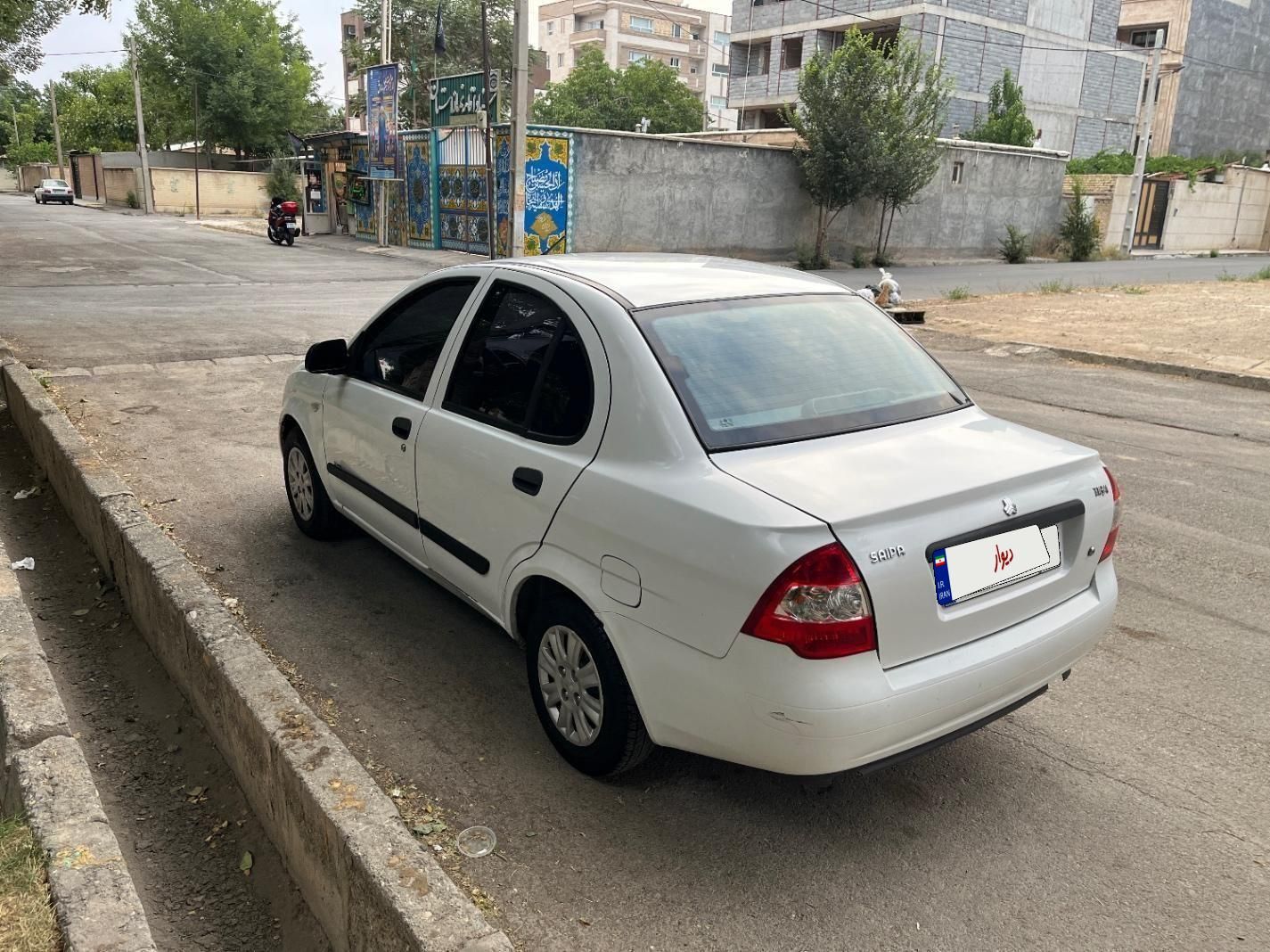 تیبا صندوق دار EX - 1394