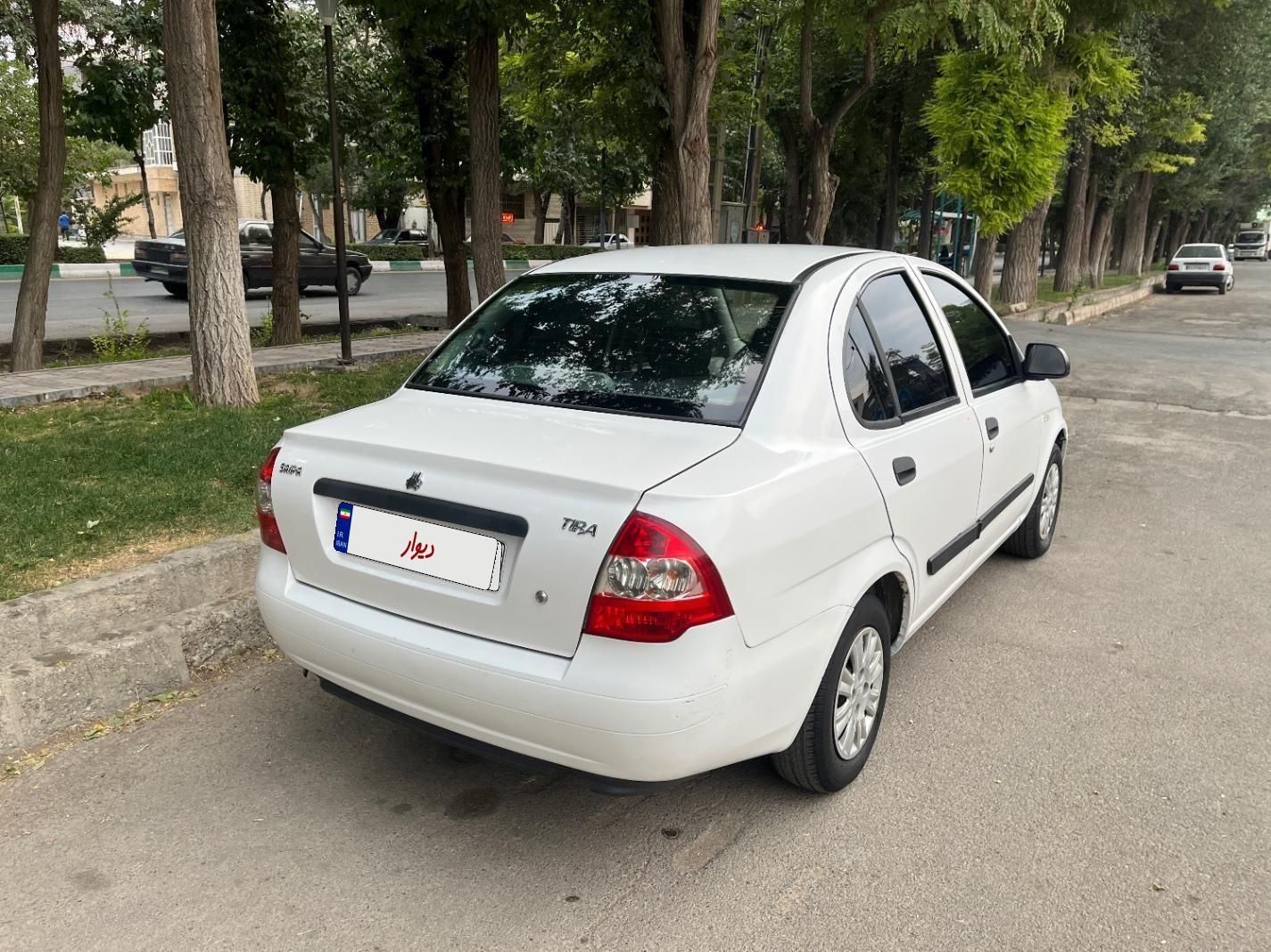 تیبا صندوق دار EX - 1394