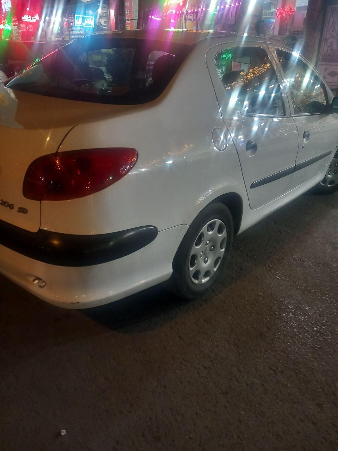 پژو ۲۰۶ صندوق دار v8 - 1389