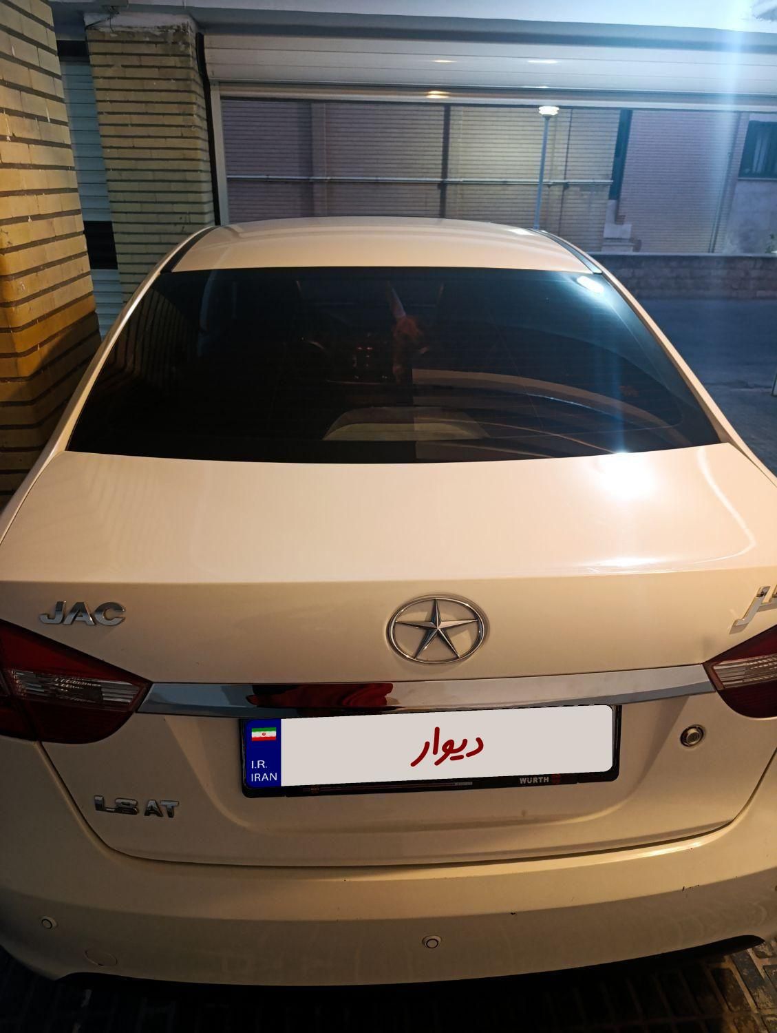 جک J5 اتوماتیک - 1394