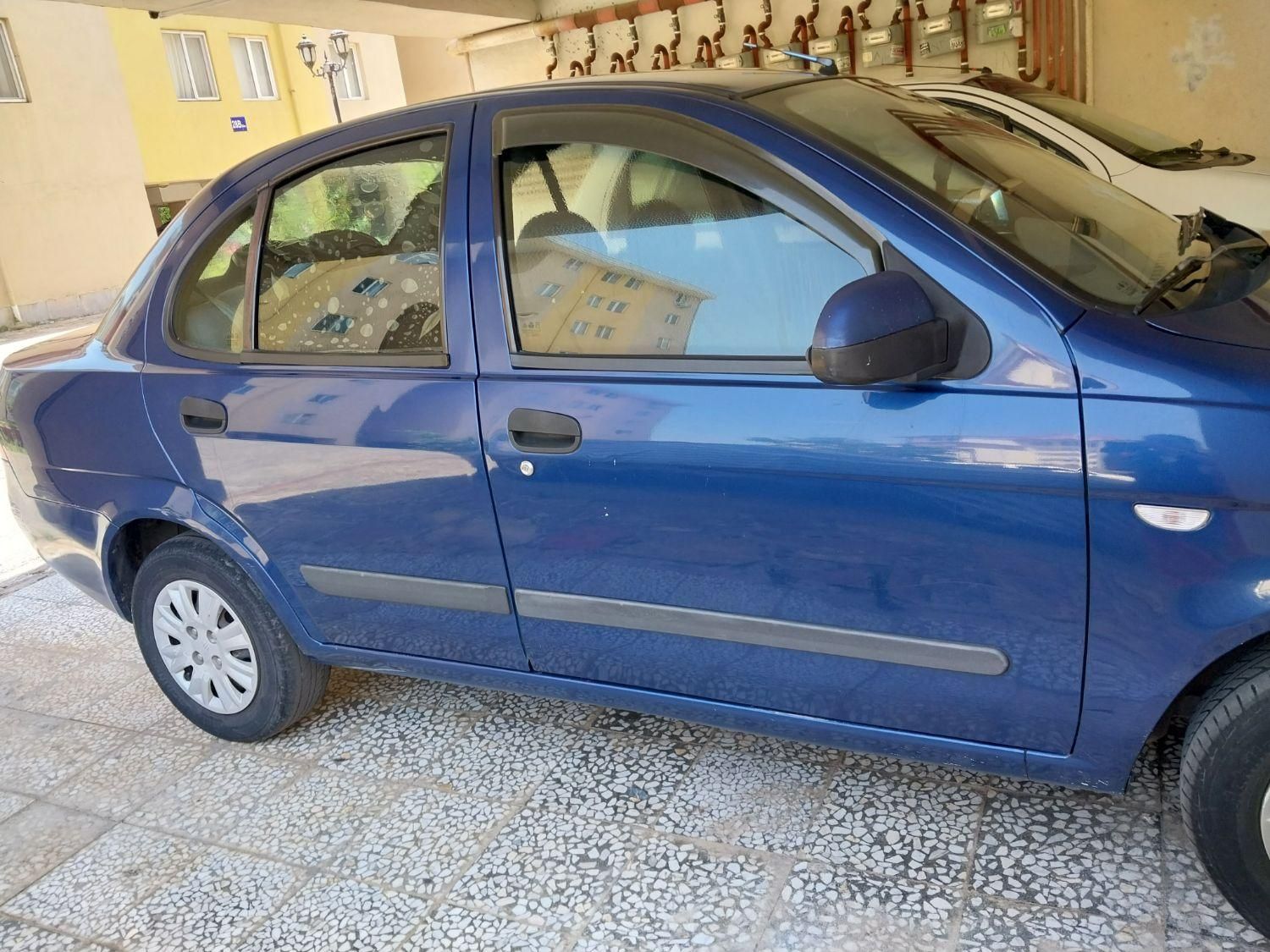 تیبا صندوق دار SX - 1395