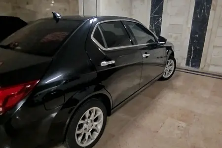 دنا پلاس توربو ۵ دنده 4 ایربگ - 1400