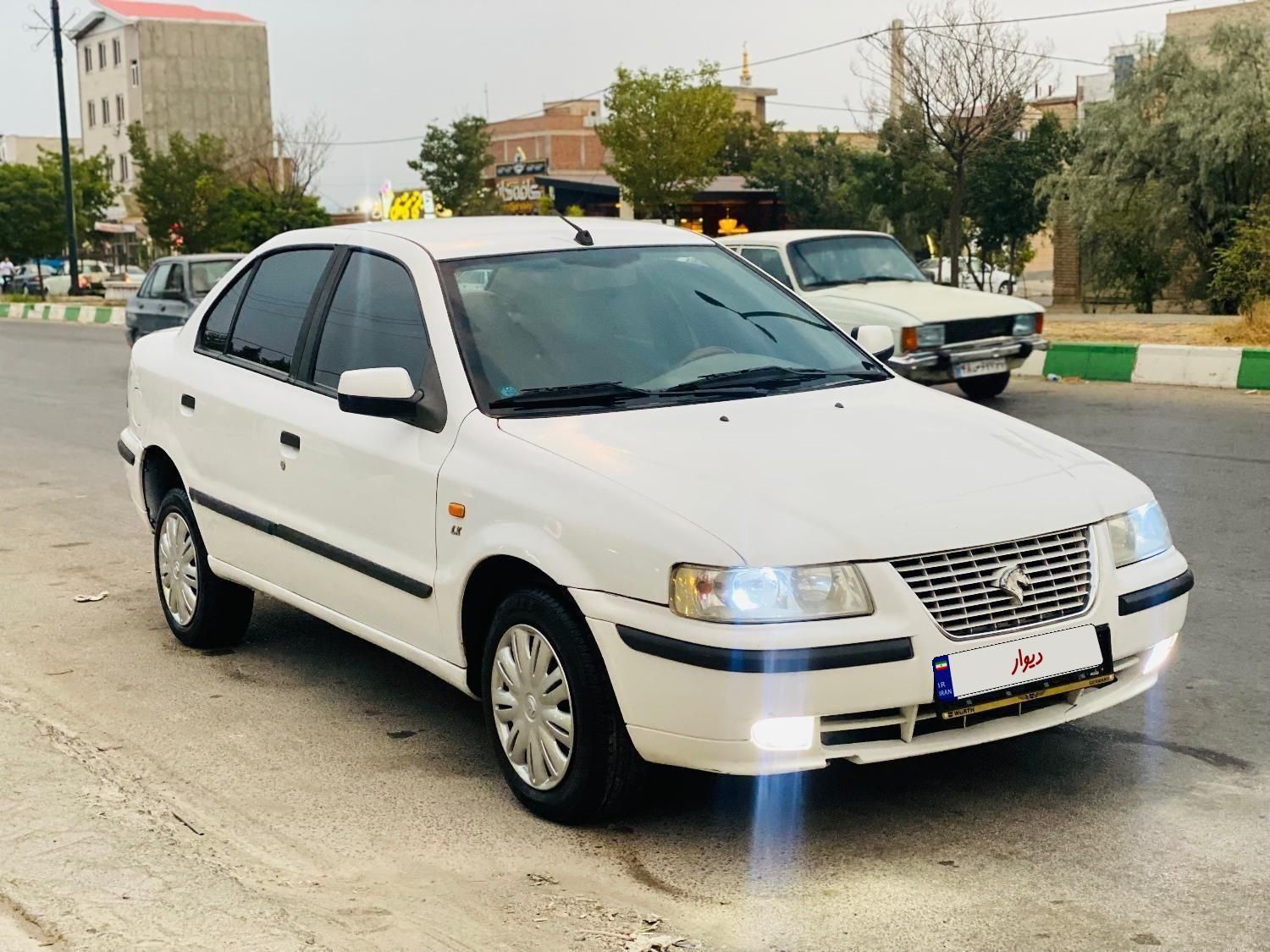 سمند LX EF7 - 1395