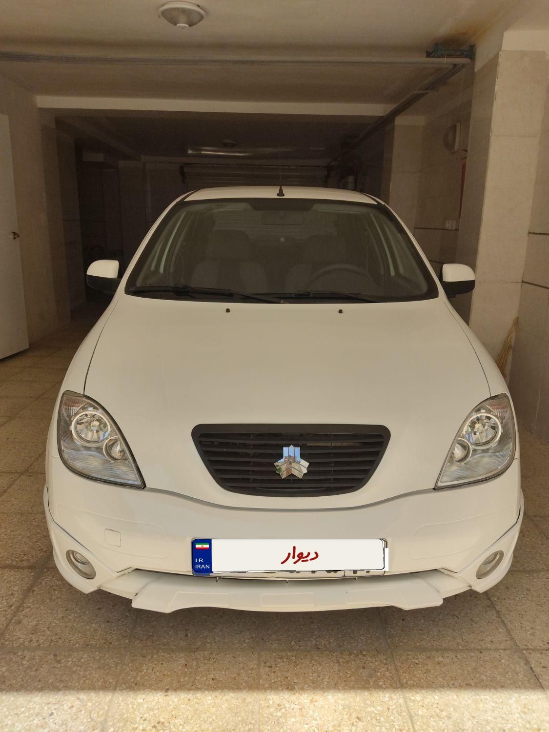 تیبا صندوق دار SX - 1396
