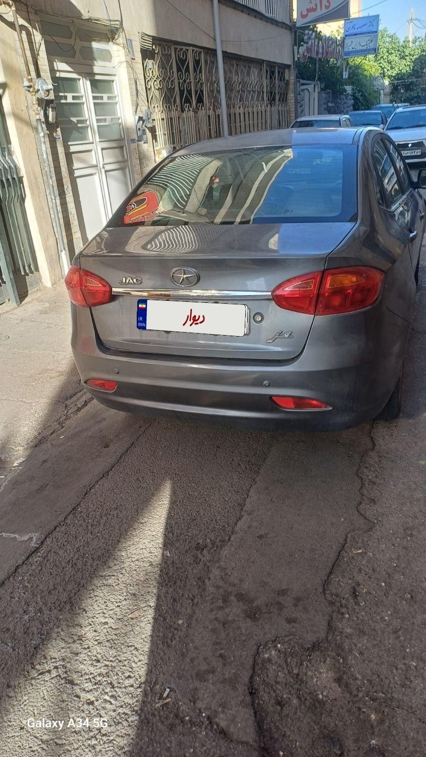 جک J4 اتوماتیک ساده - 1401